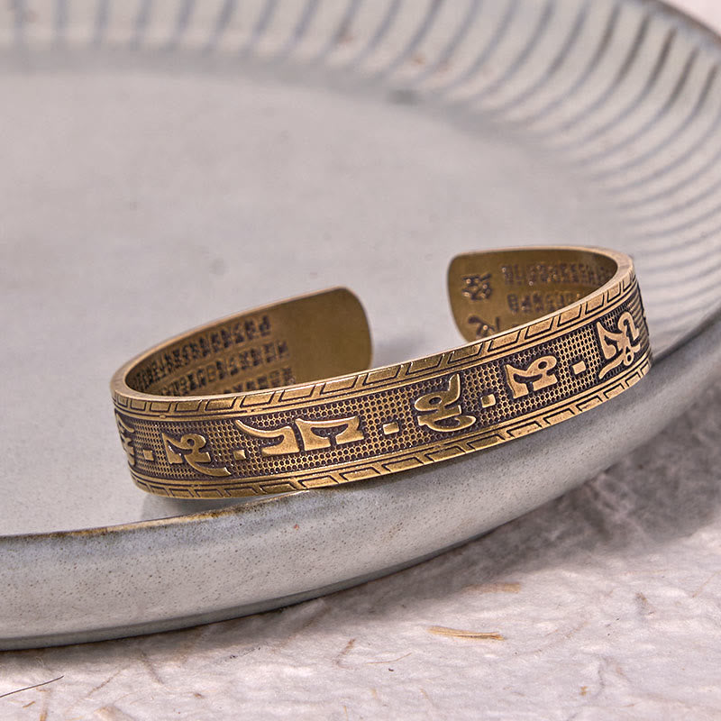 Six True Words 'om Mani Padme Hum' Heart Sutra Copper Brass Luck Wisdom Bracelet Bangle