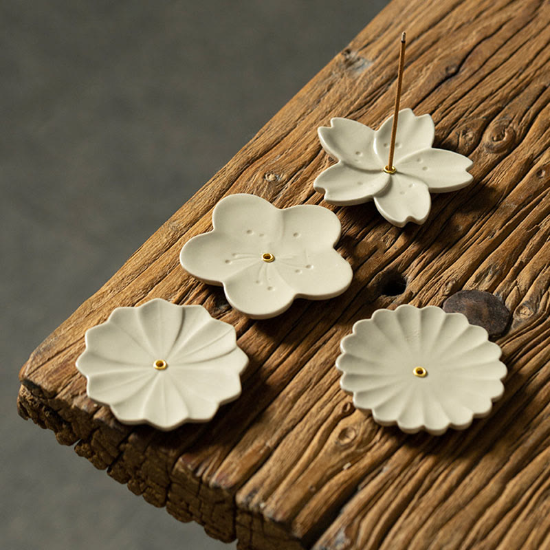 Lotus Cherry Blossom Plum Blossom Chrysanthemum Ceramic Incense Burner Decoration