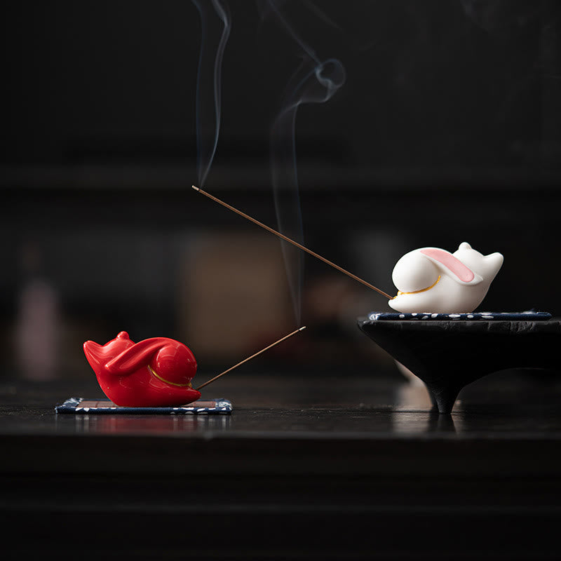 Flying Rabbit Bamboo Mat Ceramic Incense Burner Desk Decoration