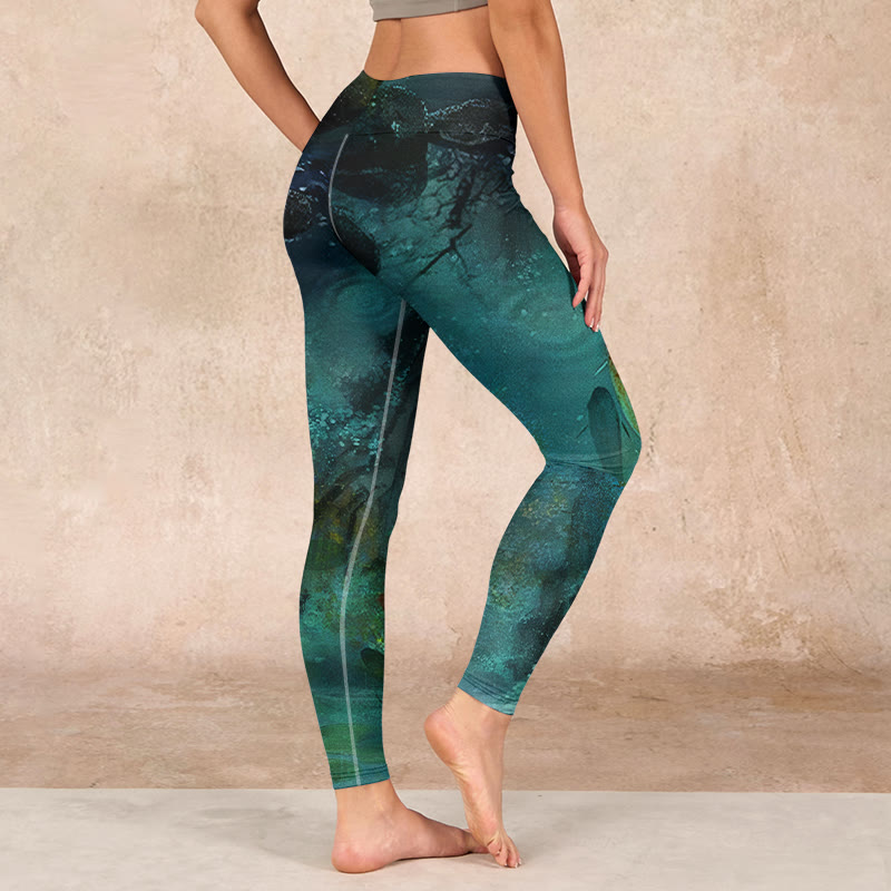 Pond Koi Fish Rocks Print Sports Leggings Women's Yoga Pants