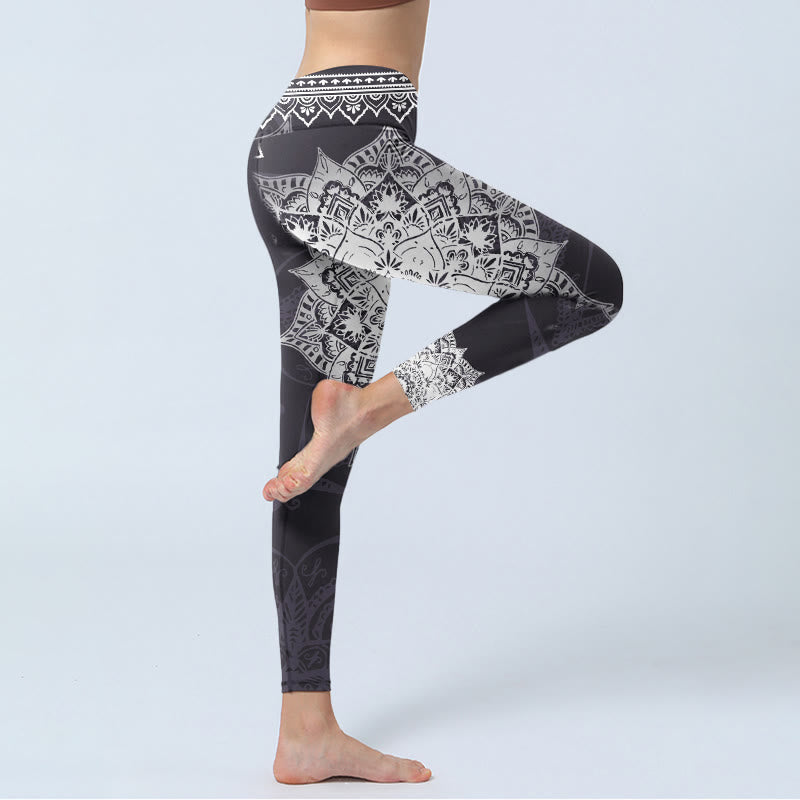 Black Mandala Flowers Print Exercise Leggings Women's Yoga Pants