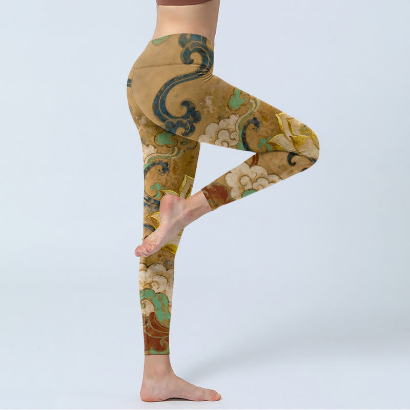Traditional Lotus Flower Cloud Pattern Print Gym Leggings Women's Yoga Pants