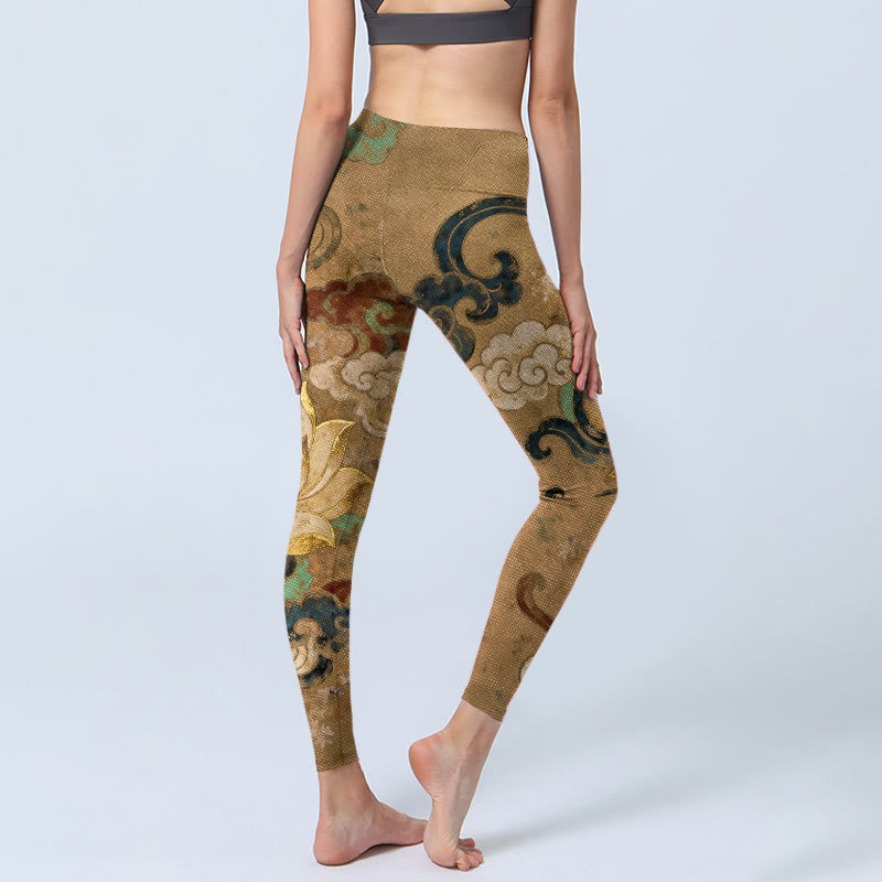 Traditional Lotus Flower Cloud Pattern Print Gym Leggings Women's Yoga Pants