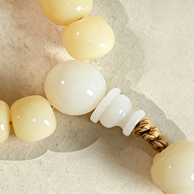 Bodhi Root Lotus Pendant Purity 108 Bead Hand Polished Round Mala