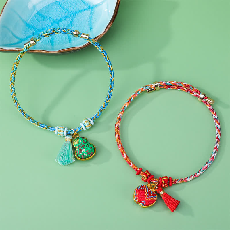 Song Brocade Gourd Luck Tassel Braided Bracelet