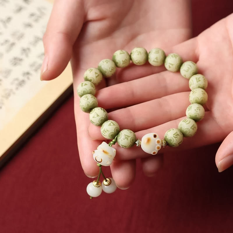 Green Bodhi Seed Cat Paw Om Mani Padme Hum Engraved Wisdom Bracelet