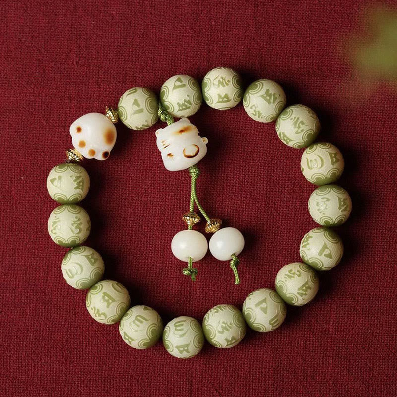 Green Bodhi Seed Cat Paw Om Mani Padme Hum Engraved Wisdom Bracelet